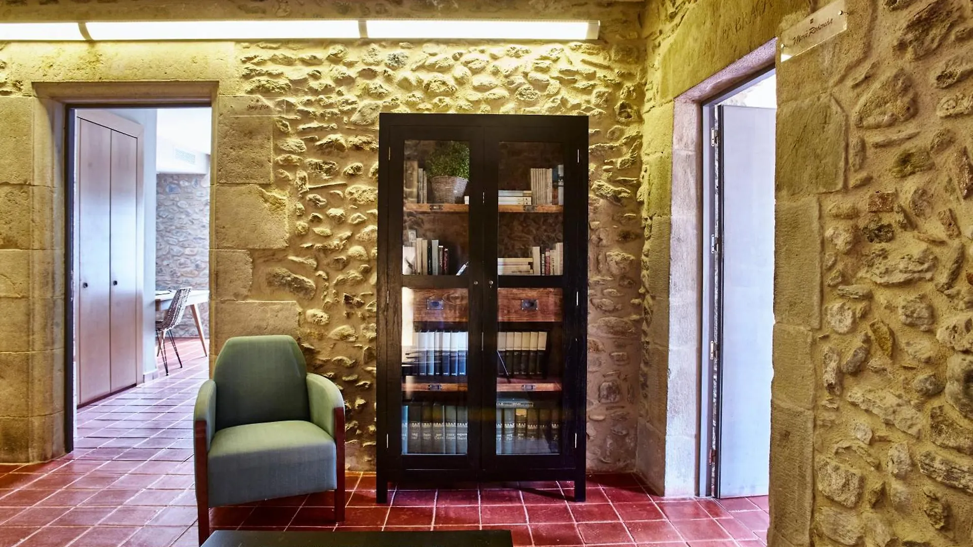 Hotel Arcs De Monells - Adults Only