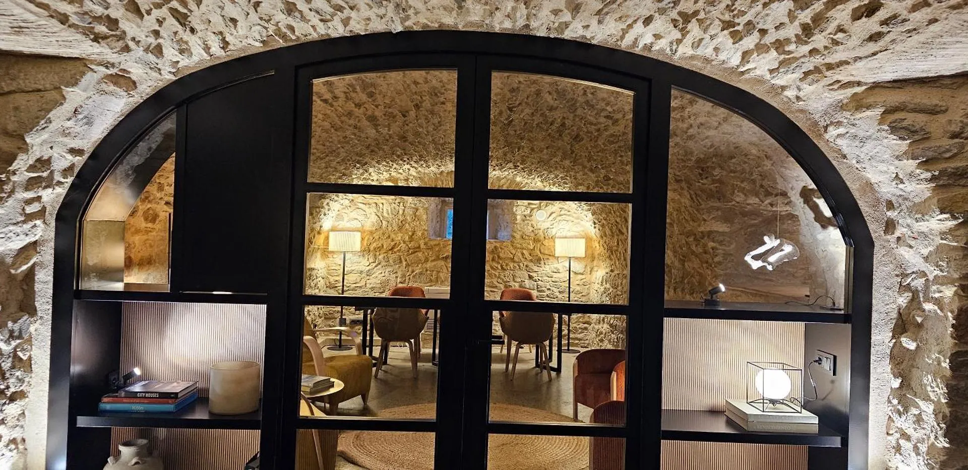 Hotel Arcs De Monells - Adults Only