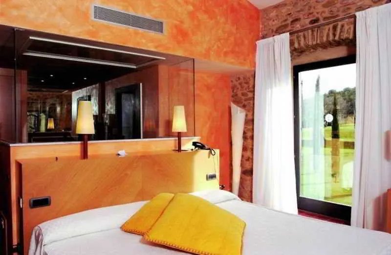 Hotel Arcs De Monells - Adults Only 4*,  Španělsko
